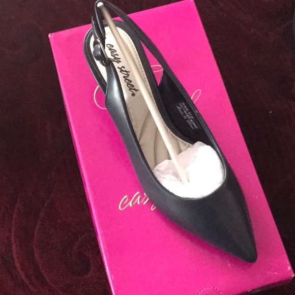 Easy Street Womens Faye Pointed Toe Kitten Heel Pumps - Picture 5 of 6